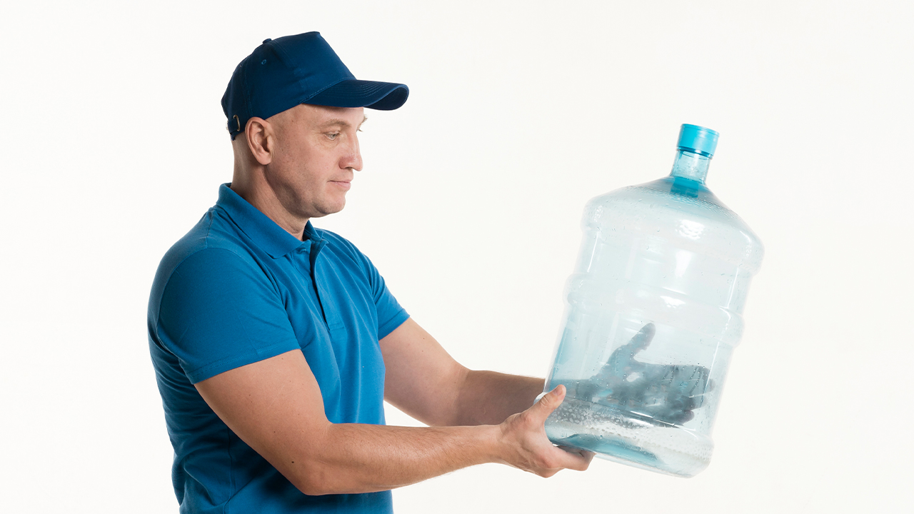 ¿Sabes lo que Contiene el Agua de Garrafón y Cómo Afecta Tu Salud?